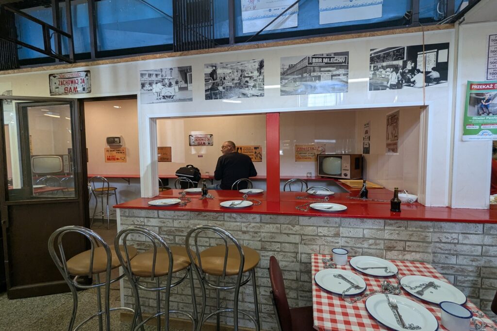 interno storico locale hala targowa breslavia