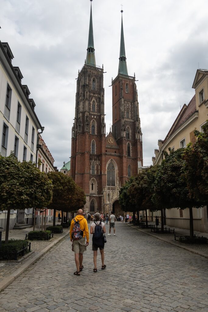 cattedrale di san giovanni battista breslavia vista dal viale