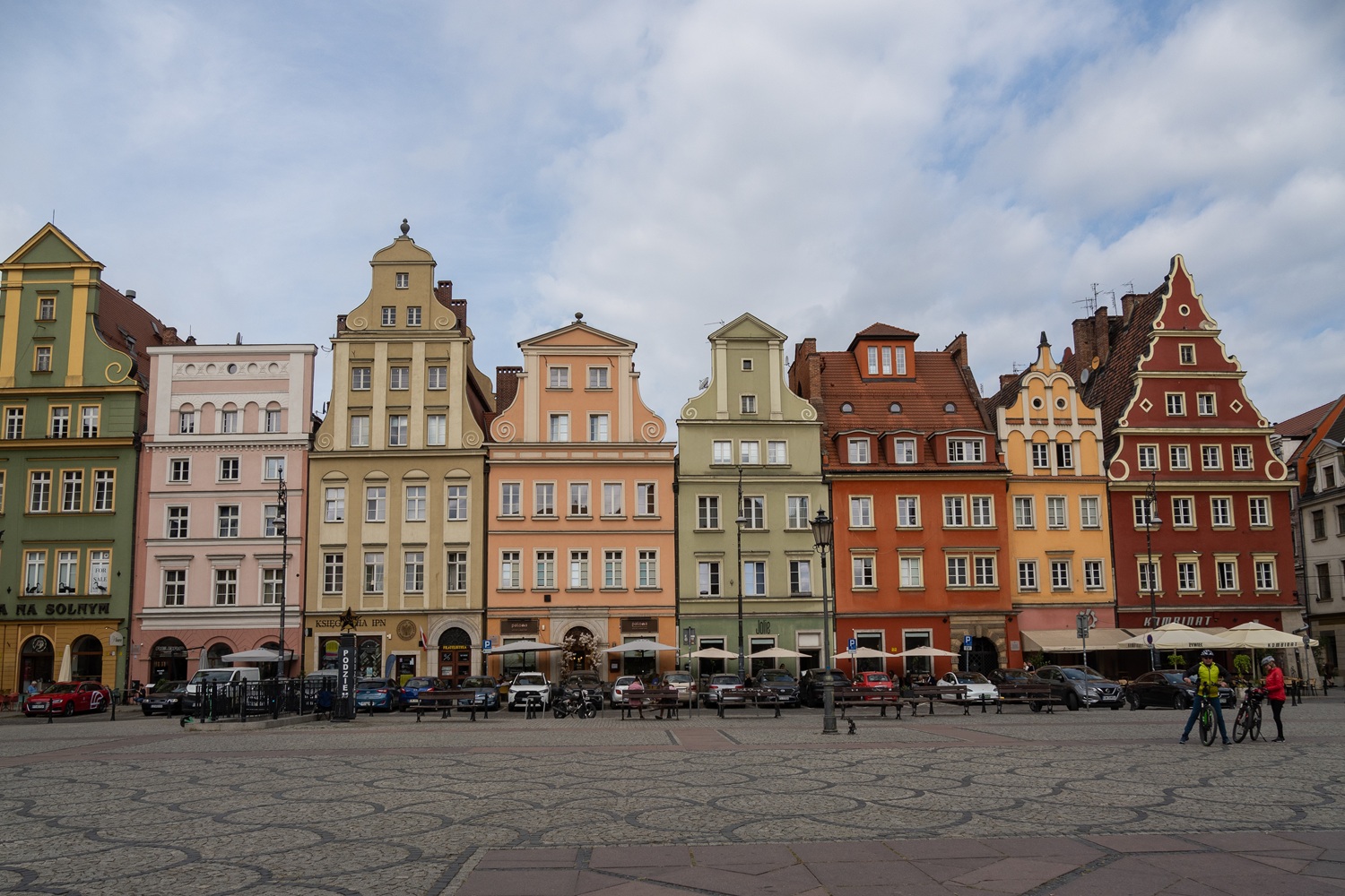 Al momento stai visualizzando Breslavia in 3 giorni: itinerario completo + cosa vedere tra ponti, isole e scorci nascosti