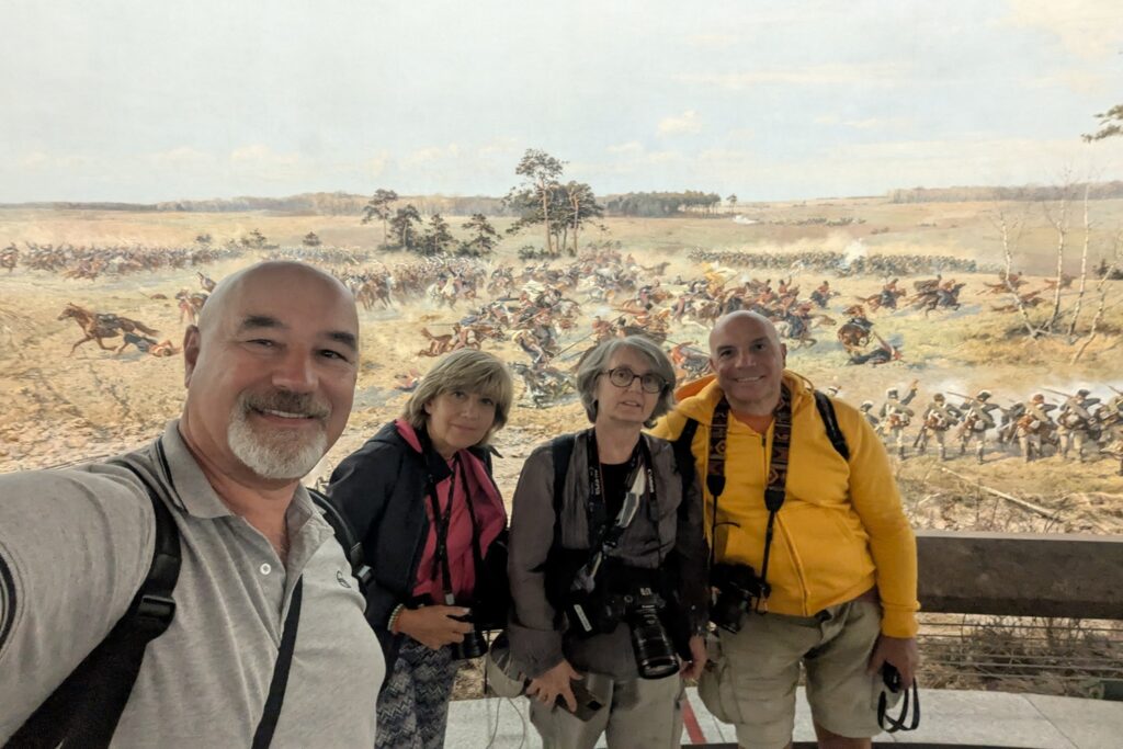 visita al panorama di racławice con scena della battaglia sullo sfondo