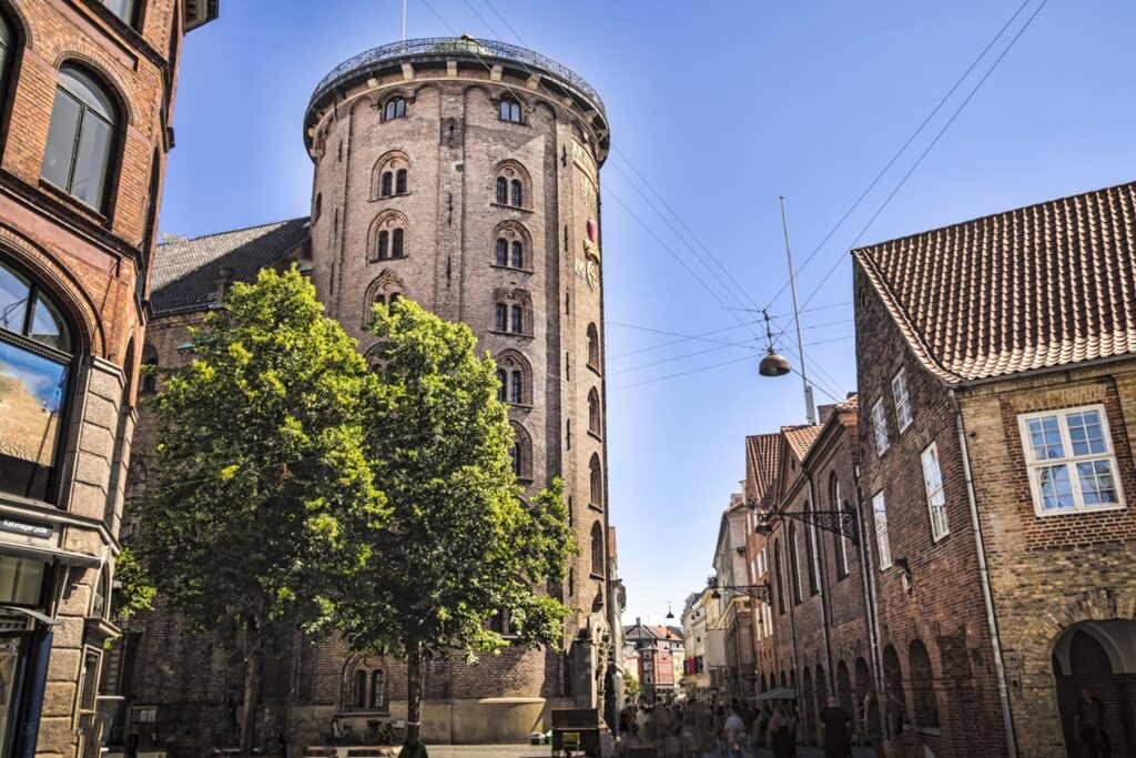 Cosa vedere a Copenaghen in 3 giorni: itinerario e consigli per visitare la capitale danese 12 copenaghen-torre-rotonda