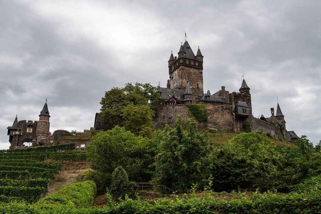 Castello Reichsburg sulla collina sopra Cochem